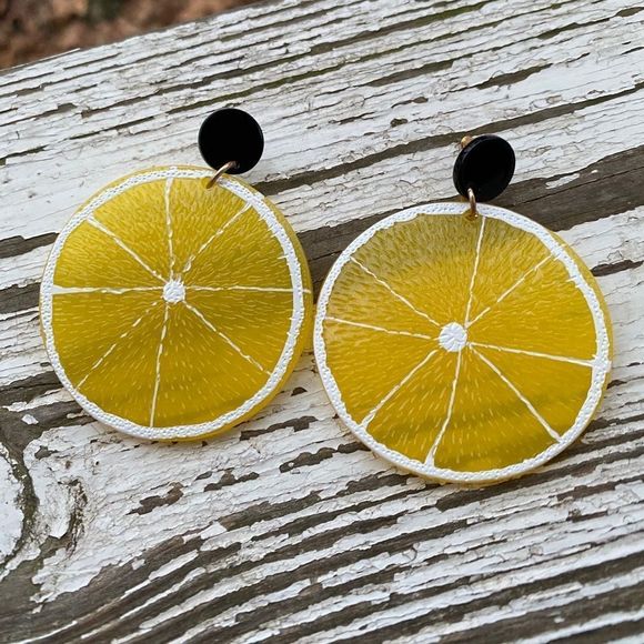Lemon Earrings - Picture 1 of 3